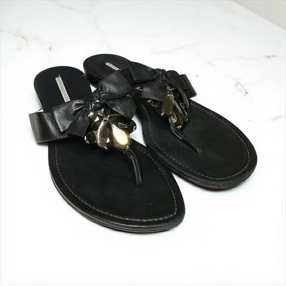 Vera Wang Lavender Black Leather Bow Jeweled Sandals Size 9 M - Picture 1 of 13